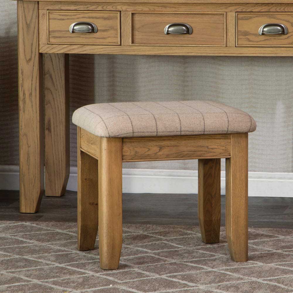 Jasmine-stool-1