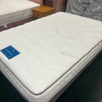 Double Lux Slumber Wool Mattress - Ex Display - (bssdex193)
